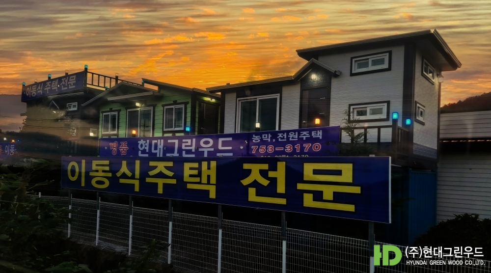 이동식2층전시8-1 복사.jpg